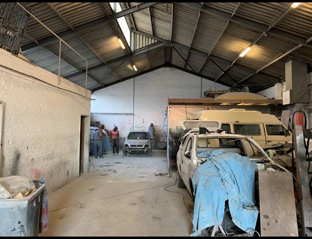 370M² FACTORY TO LET IN PAROW EAST